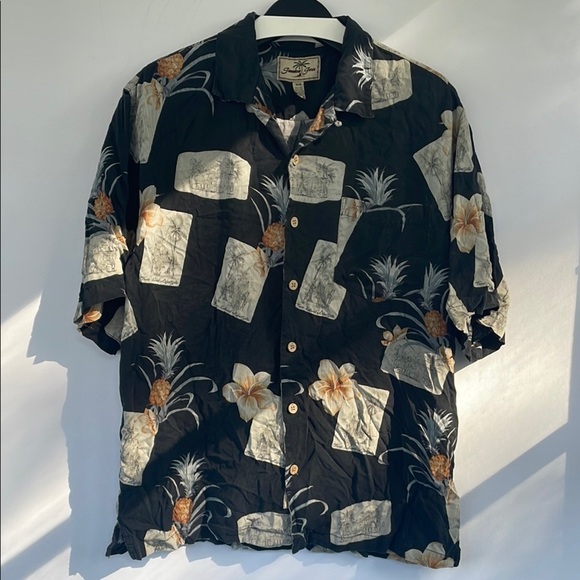 Jamaica Jaxx Casual Black and Cream Tropical Button Down Shirt Medium - Picture 5 of 15